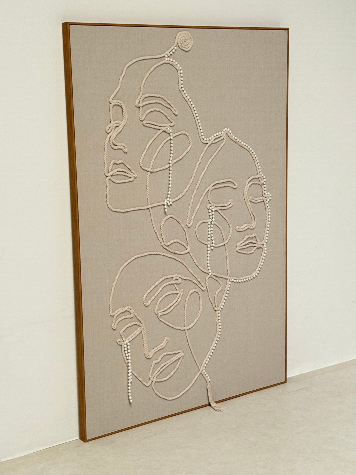 3D Abstract Face Line Wall Art with Pearl Detailing - SHAGHAF HOME