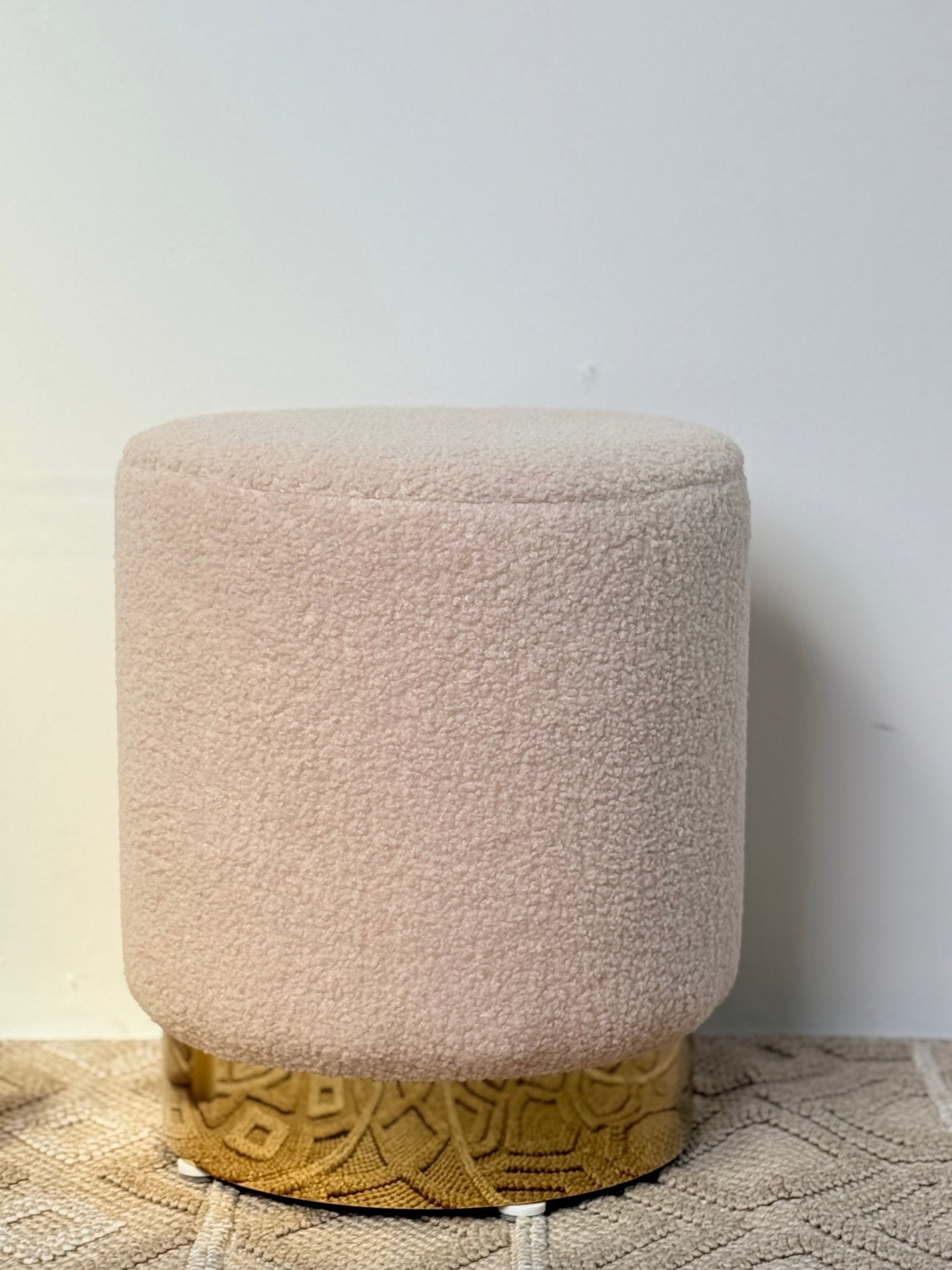 Elegant Bouclé Ottoman with Gold Metal Base – Light Beige - SHAGHAF HOME