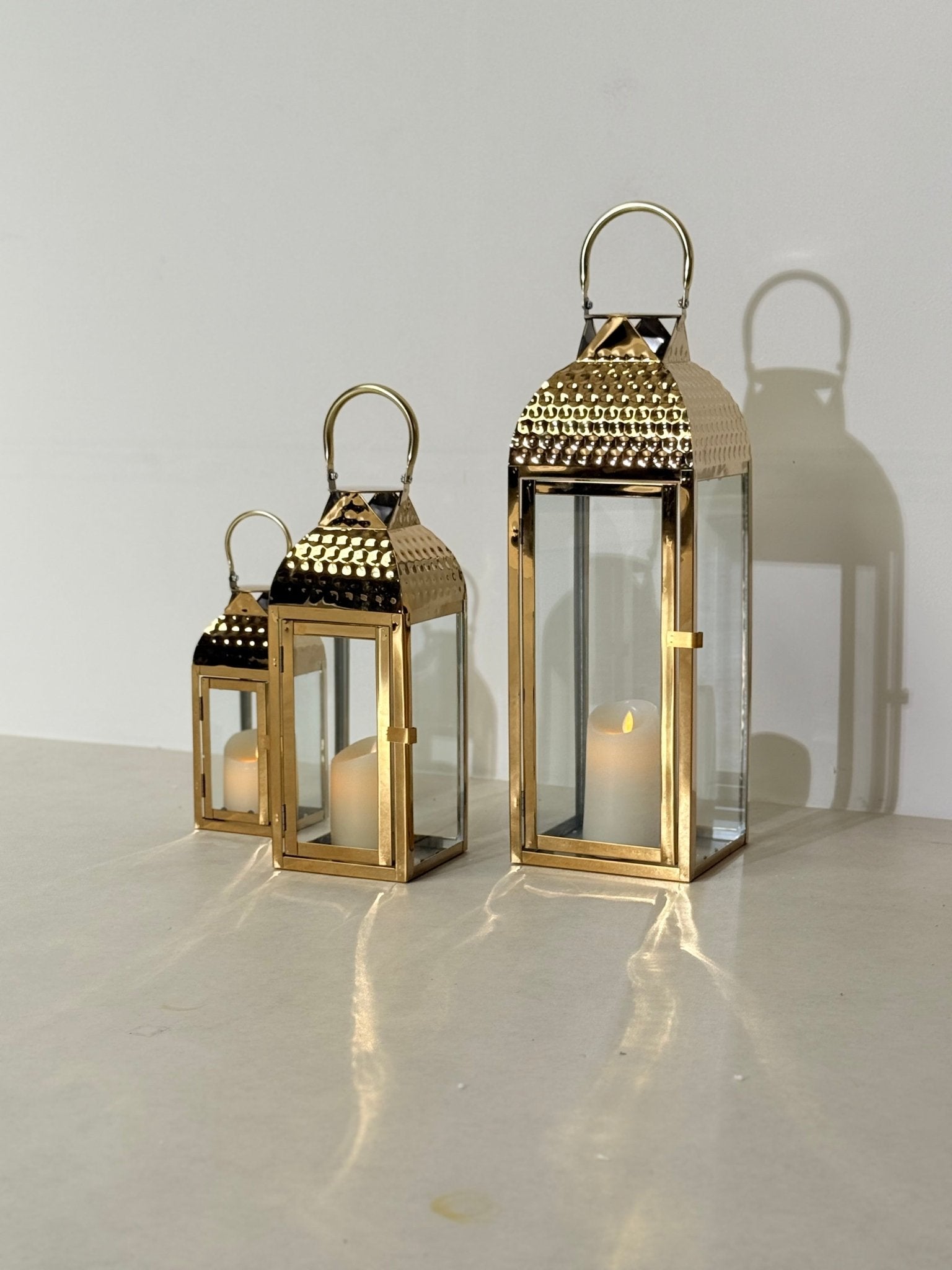 Elegant Modern Lantern Set – Timeless Entryway Accent - SHAGHAF HOME
