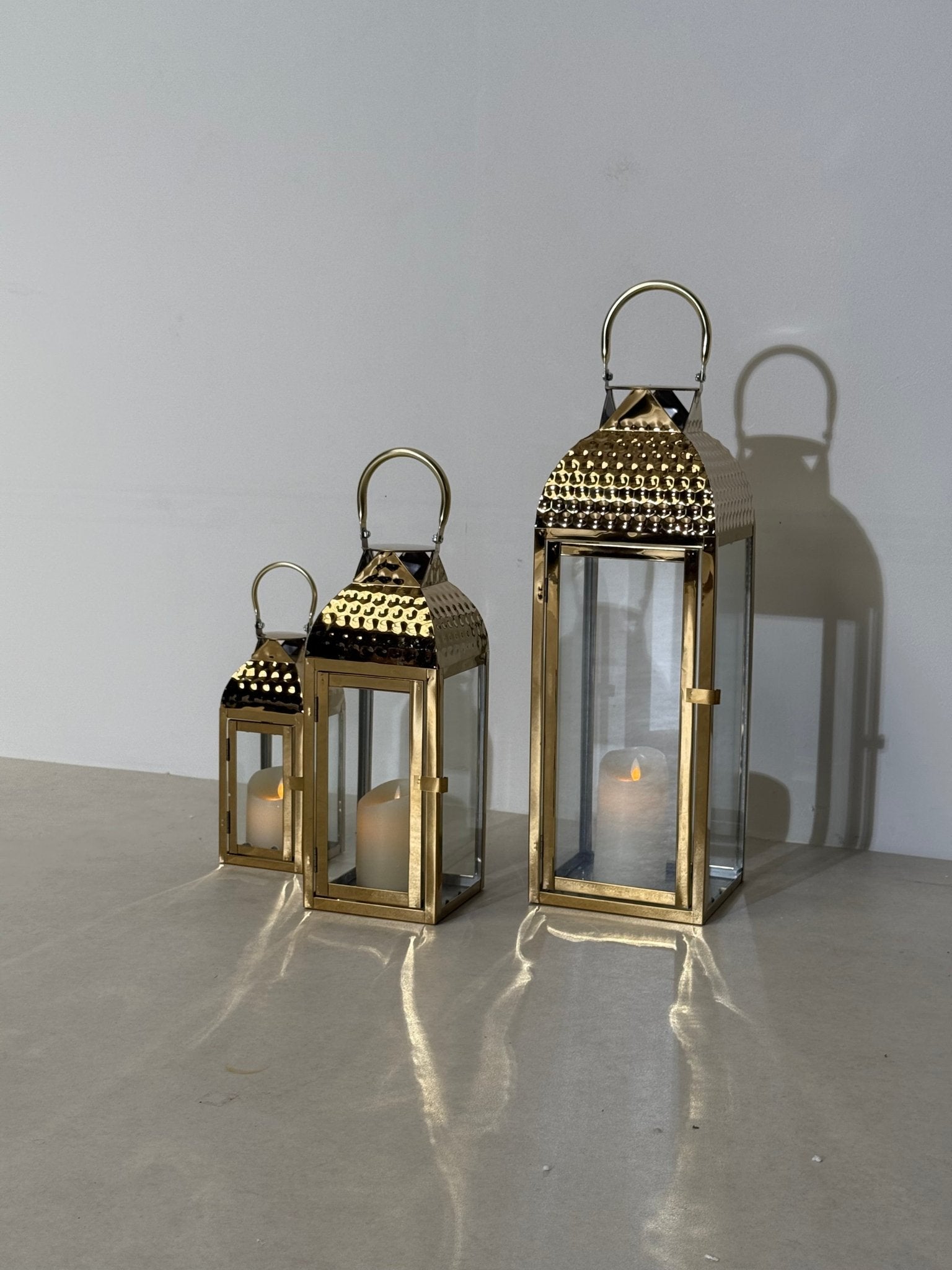 Elegant Modern Lantern Set – Timeless Entryway Accent - SHAGHAF HOME