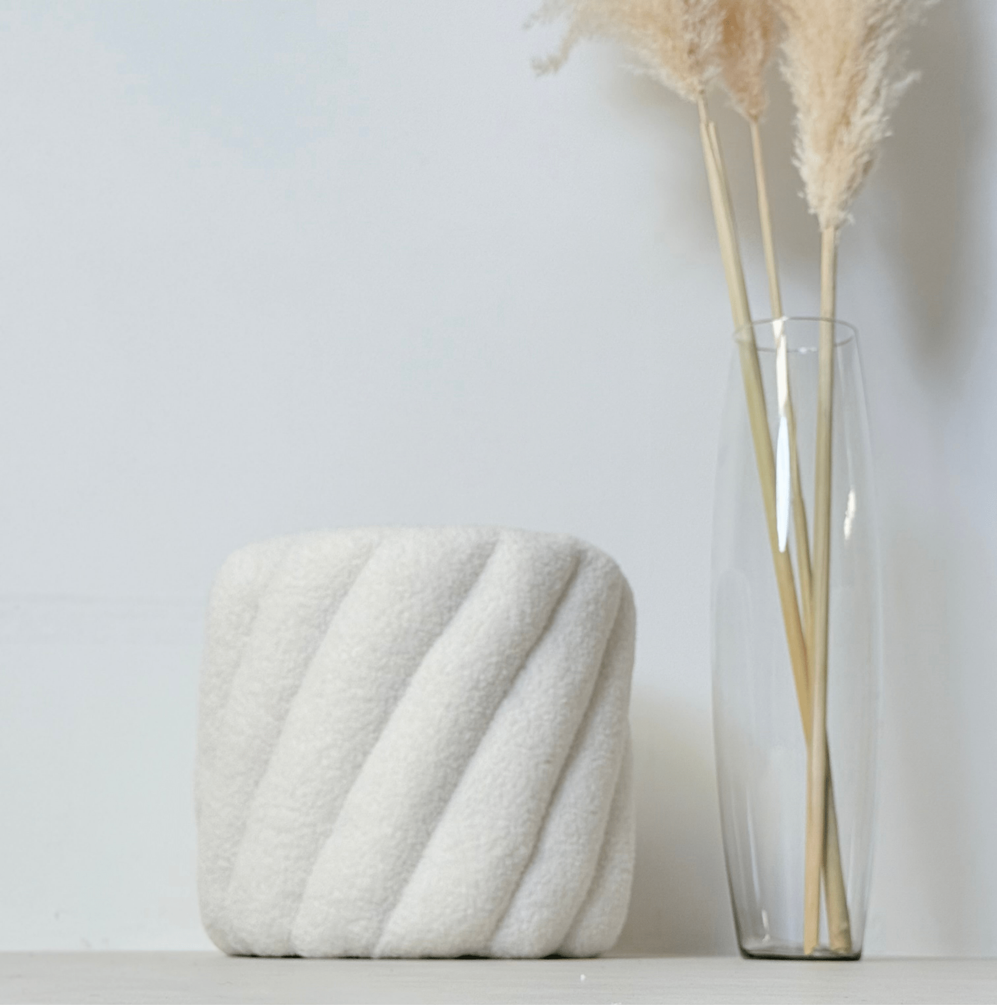 LUXE WHITE BOUCLÉ POUF – MODERN ELEGANCE - SHAGHAF HOME
