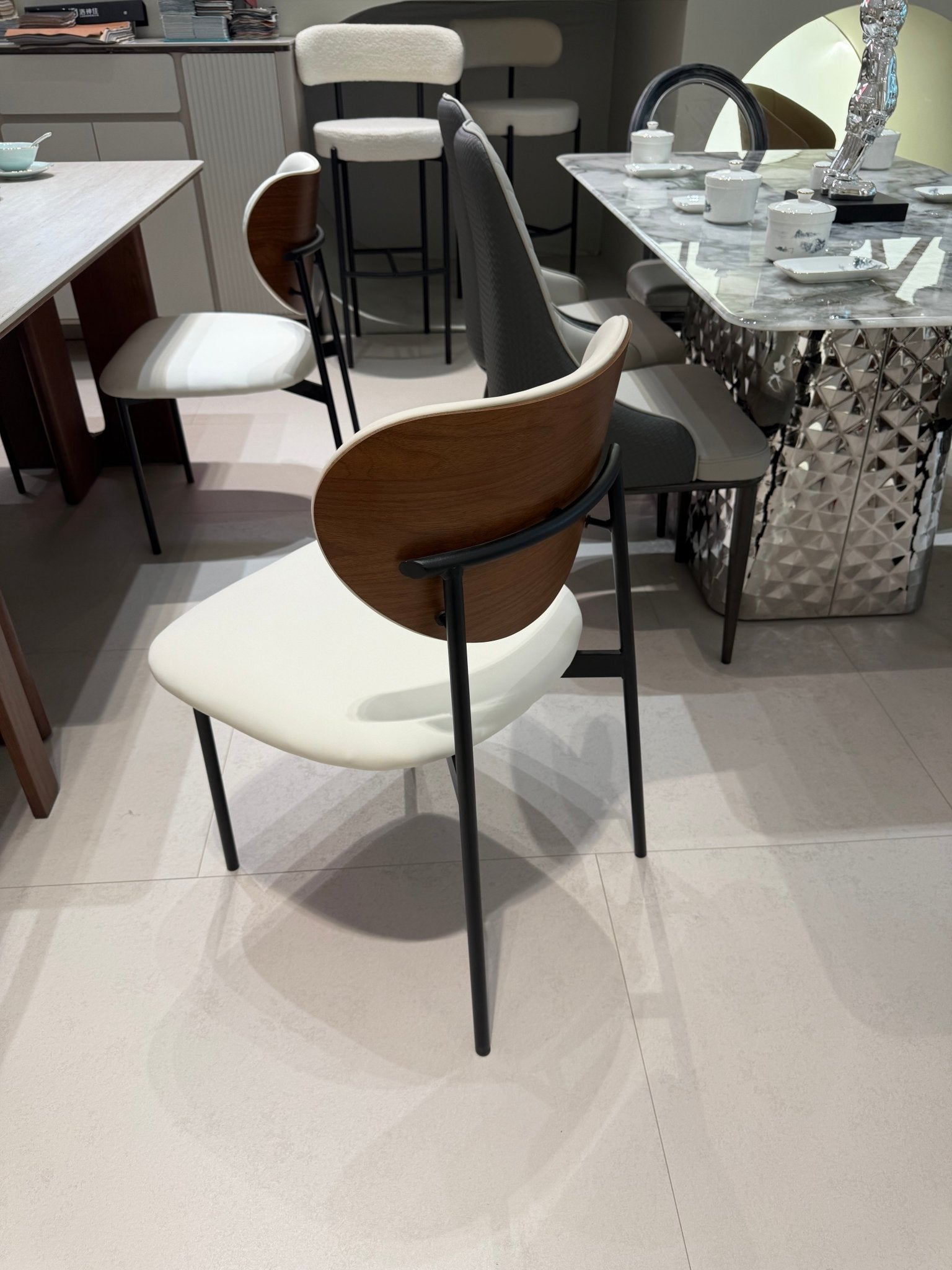 Modern Minimalist Dining Chair with Wood Backrest – Available in Black & White - SHAGHAF HOME