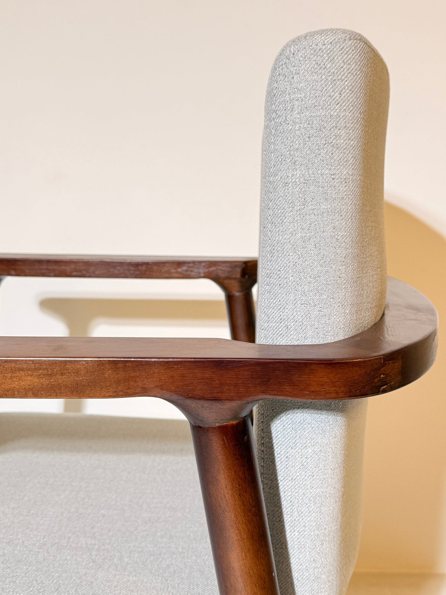 Modern Natural Wood Lounge Chair – Light Grey Upholstery - SHAGHAF HOME