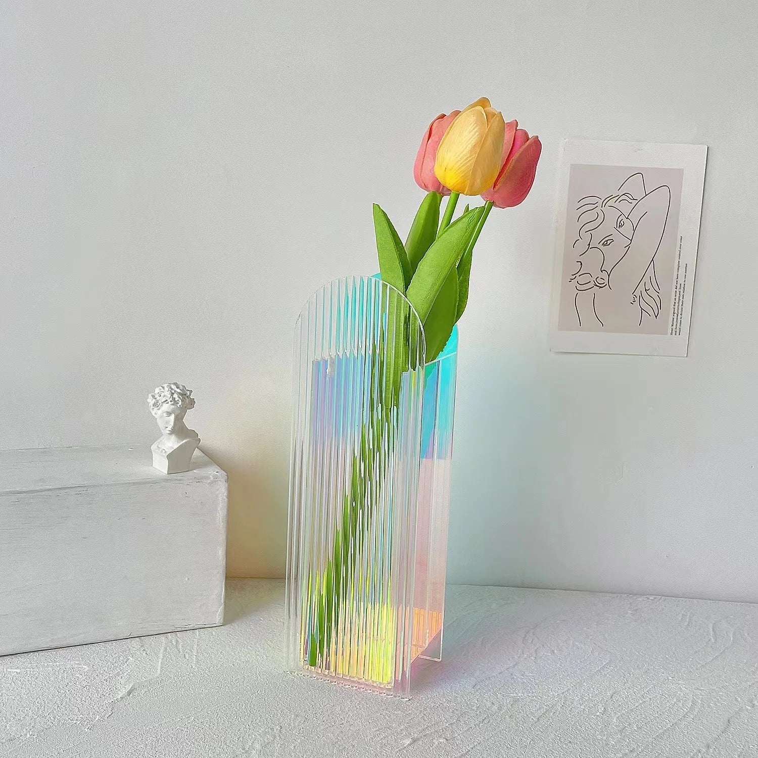 Acrylic rainbow decoration flowers Vases - SHAGHAF HOME