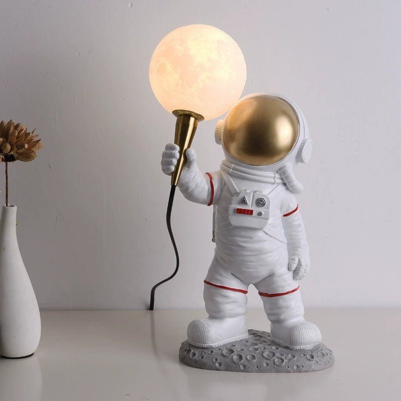Astronaut (spaceman) table lamp - SHAGHAF HOME