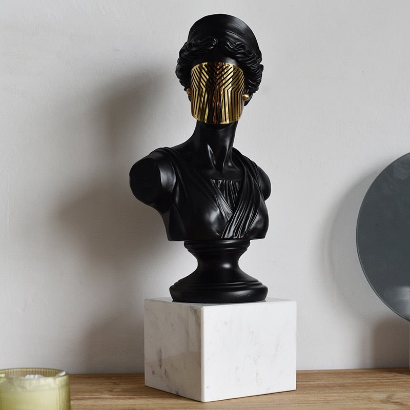 Eros pop art sculpture object - SHAGHAF HOME