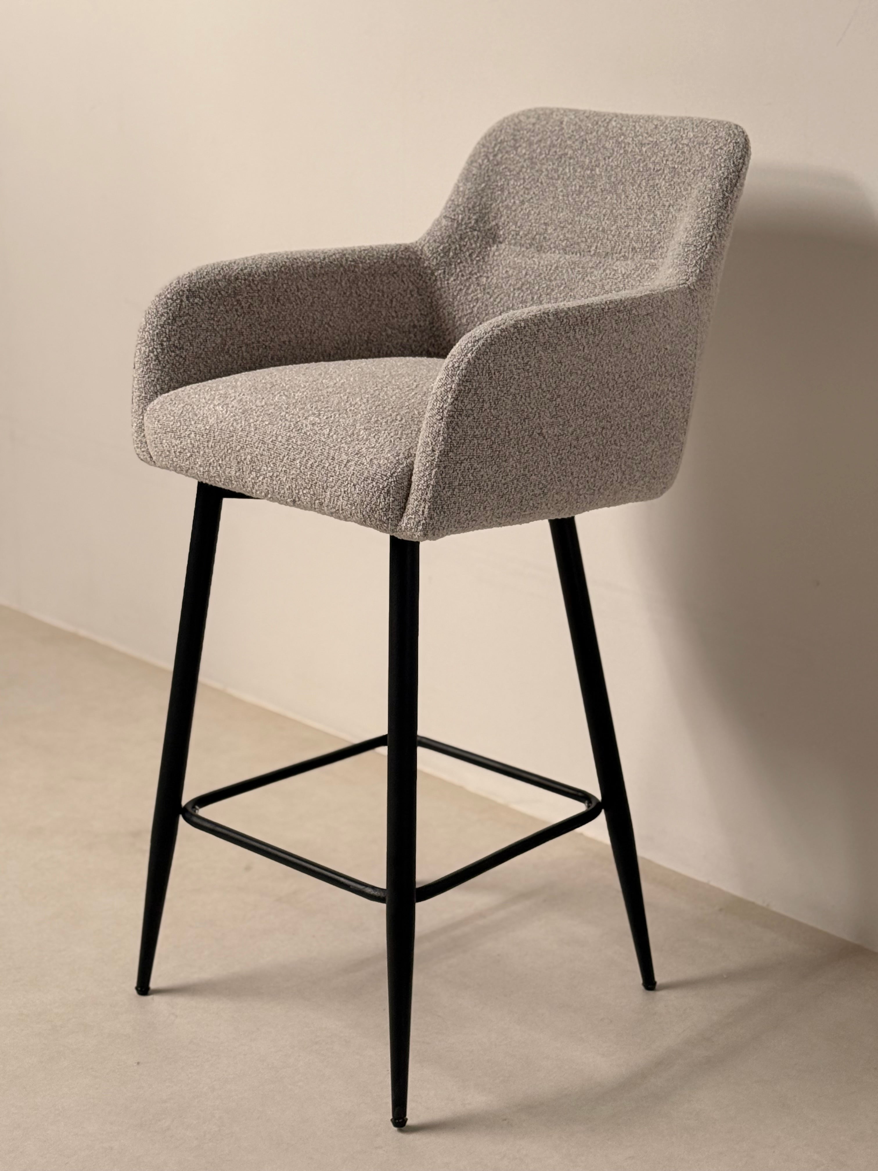Modern Comfort Bar Stool with Upholstered Backrest and Black Metal Legs