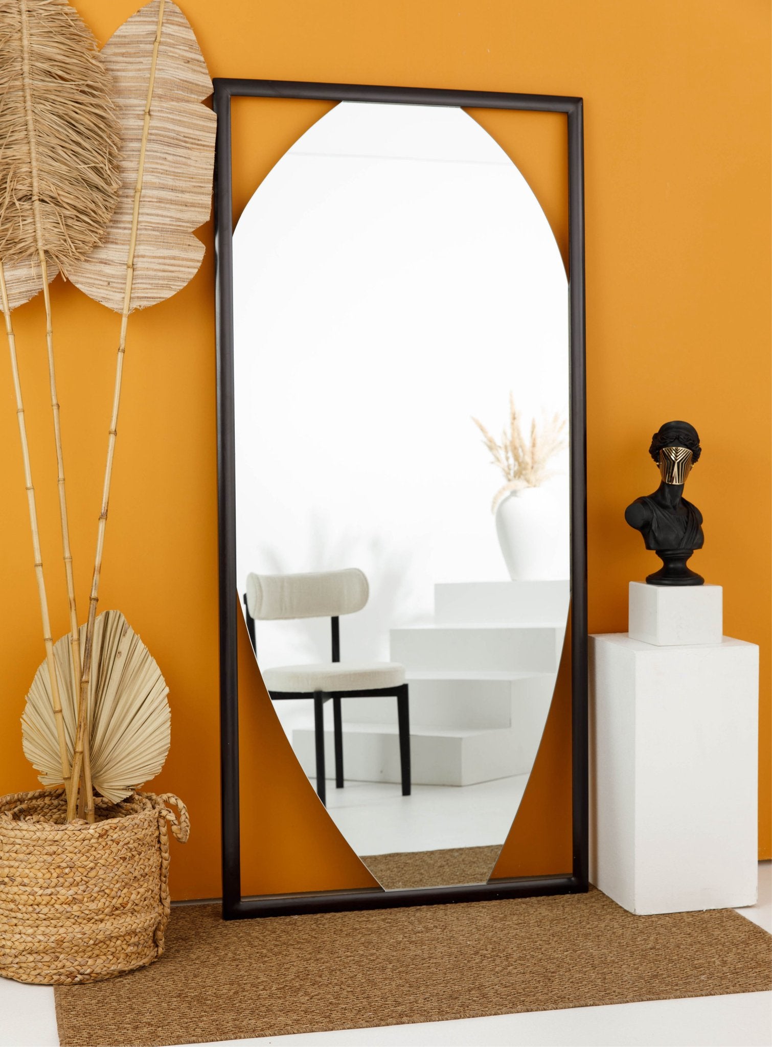 Frameé regular framed mirror - SHAGHAF HOME