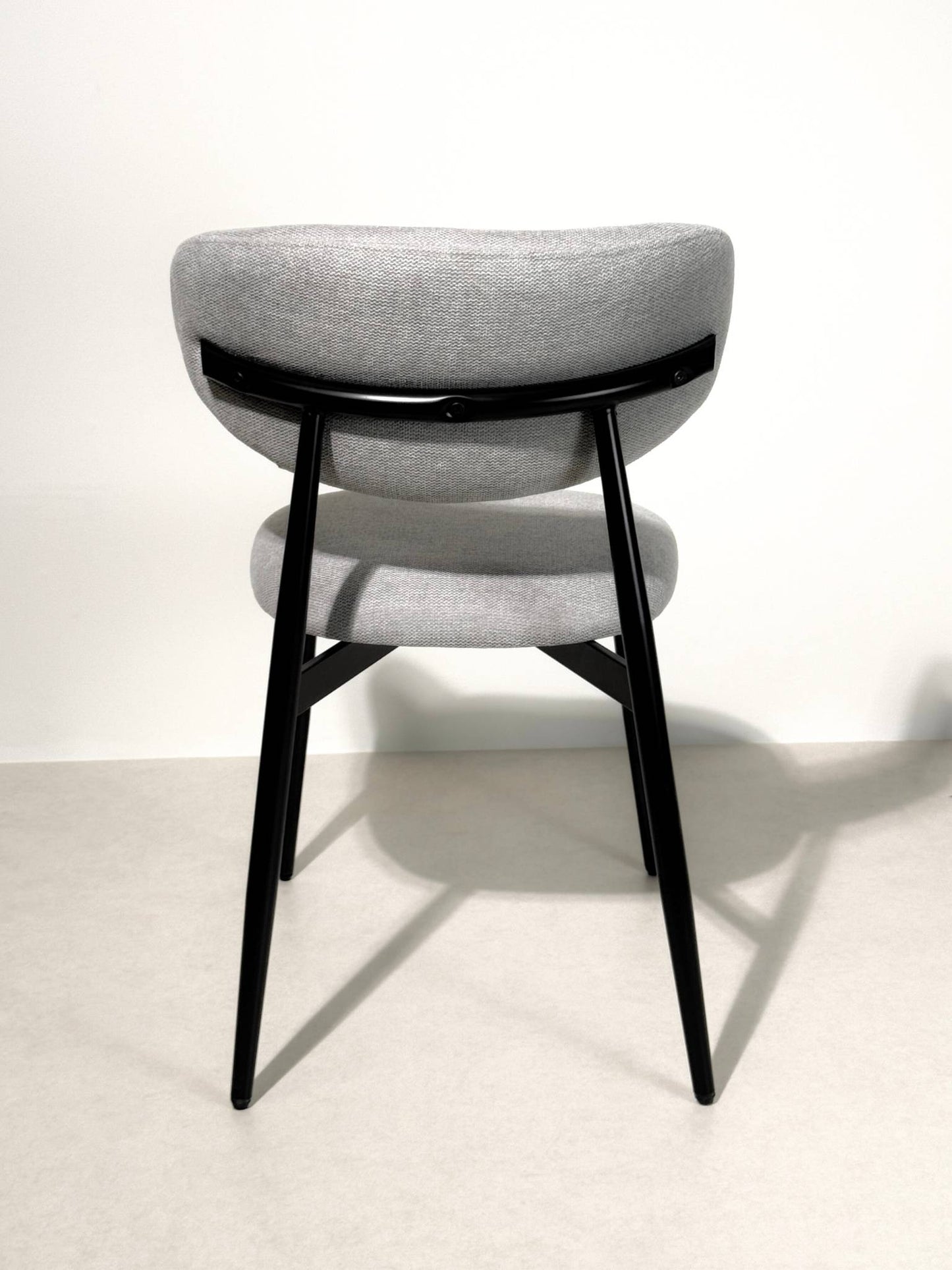 Modern Elegance Grey Dining Chair – Sleek Metal Frame & Fabric Upholstery - SHAGHAF HOME