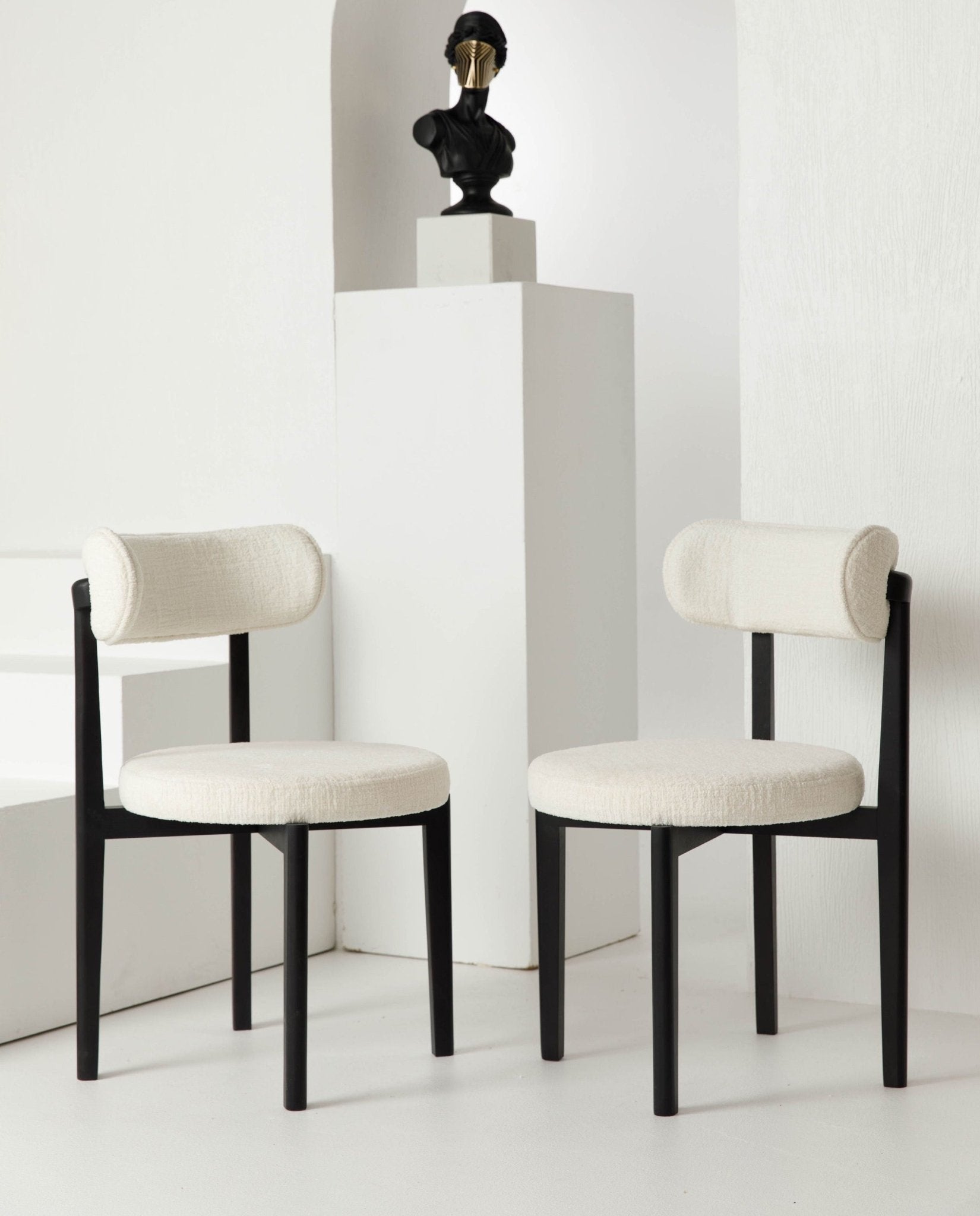Illustration of Minimalist Dining Chairs With Ottoman
