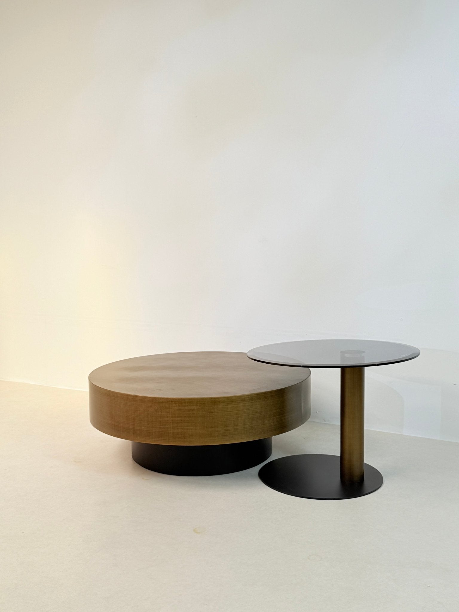 Viarona round coffee table set - SHAGHAF HOME