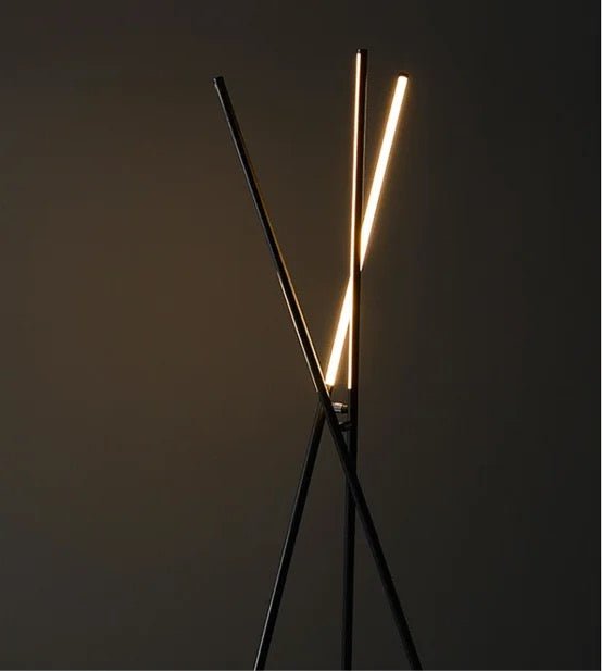 LED Corner floor lamp - SHAGHAF HOME