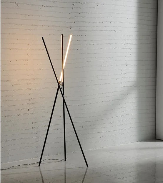 LED Corner floor lamp - SHAGHAF HOME