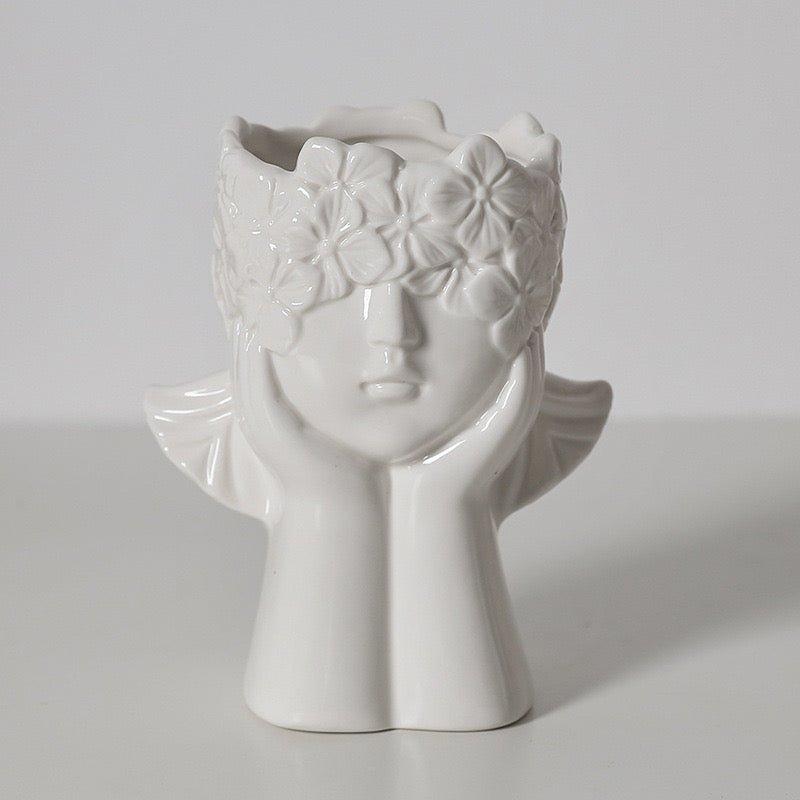 The Angel Vase - SHAGHAF HOME