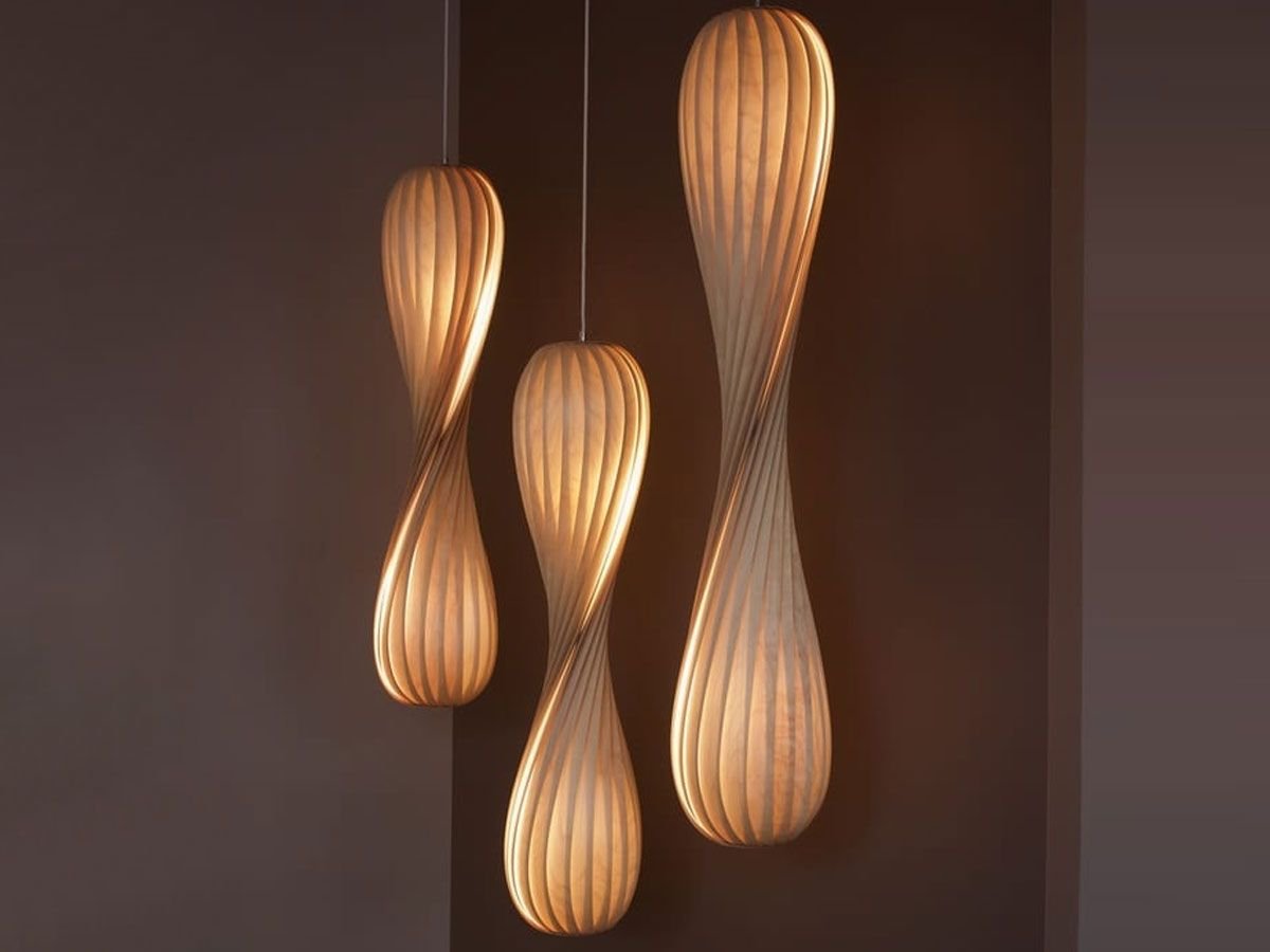 Wood curvy pendant light - SHAGHAF HOME