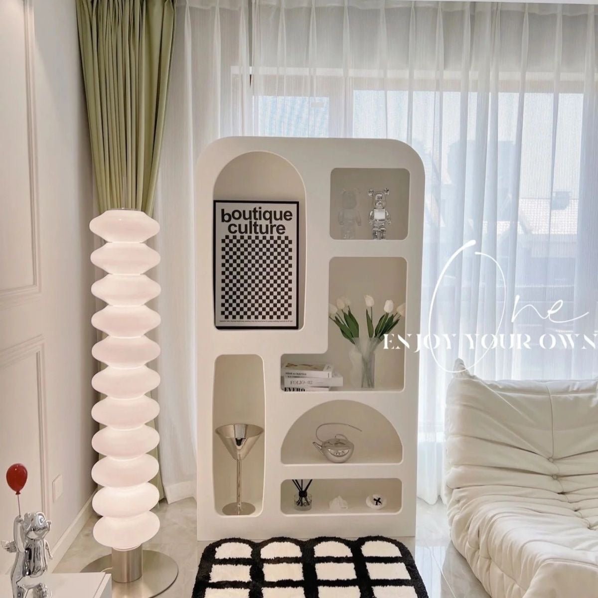 Zuda Books shelves display - SHAGHAF HOME