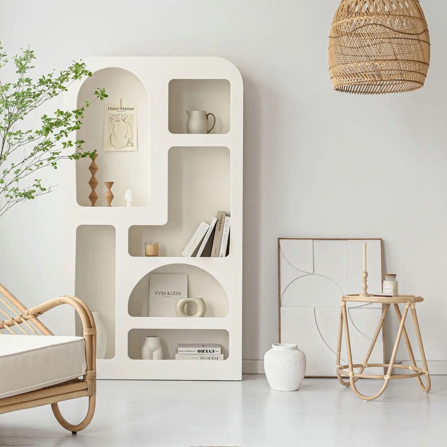 Zuda Books shelves display - SHAGHAF HOME